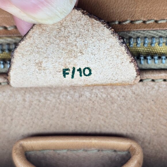 CELINE Macadam Canvas - Picture 14 of 14